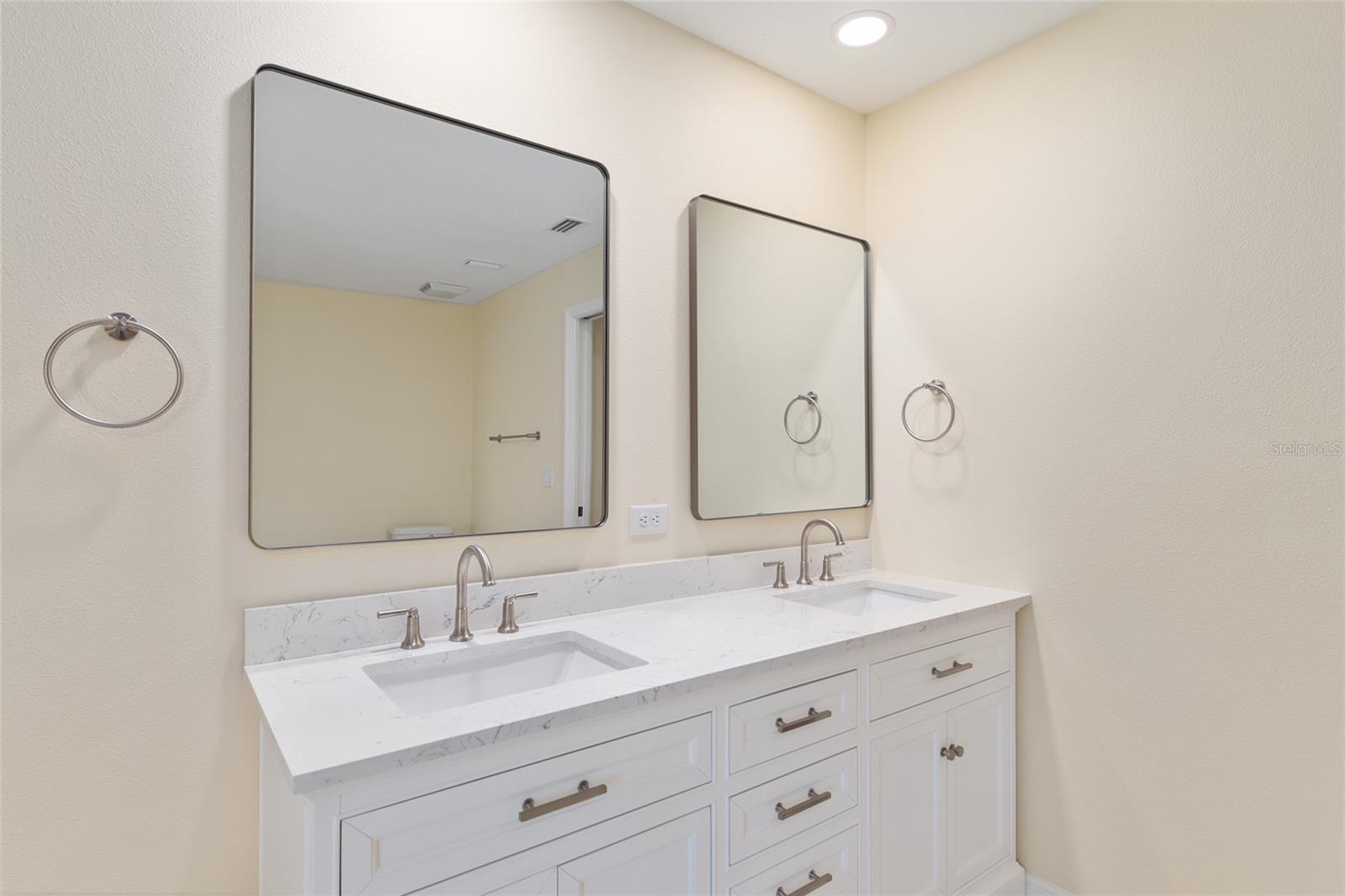 KINGSLAND COUNTRY ESTATES - Residential