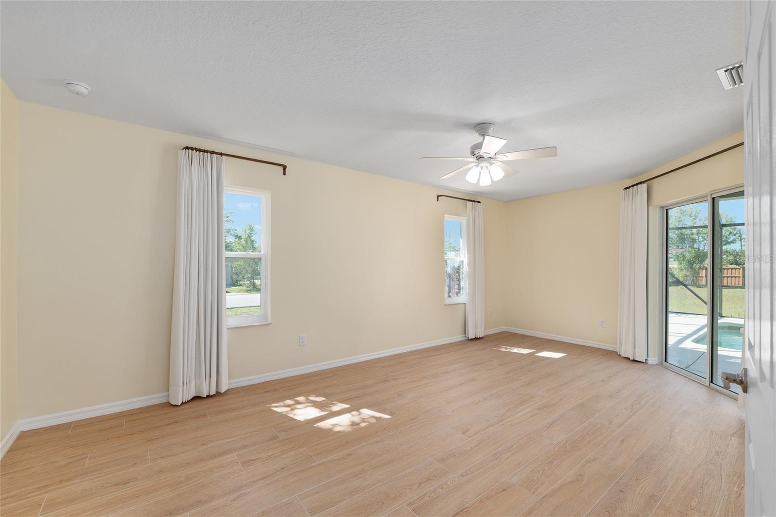 KINGSLAND COUNTRY ESTATES - Residential