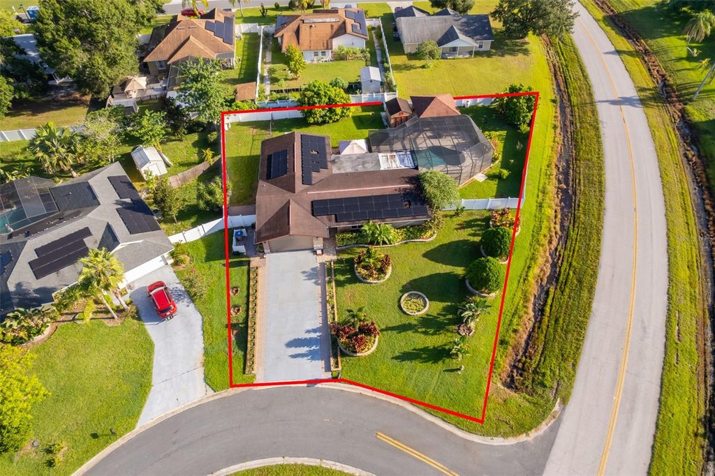 Photo of 807 San Remo Court, Kissimmee, FL 34758 (MLS # O6338207)