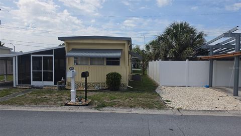 Photo of 1110 49th Ave Drive W, Bradenton, FL 34207 (MLS # TB8507043)