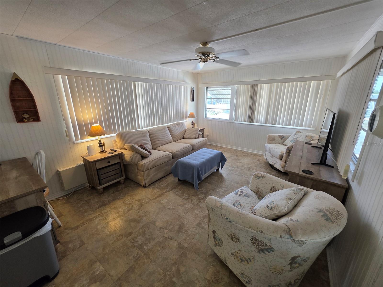 FAIR LANE ACRES - Residential