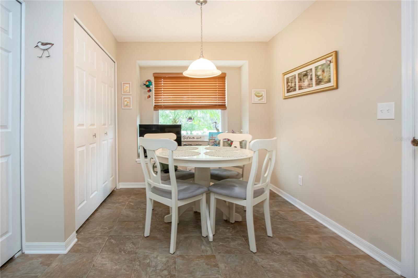 SOUTHAMPTON I CONDO - Residential