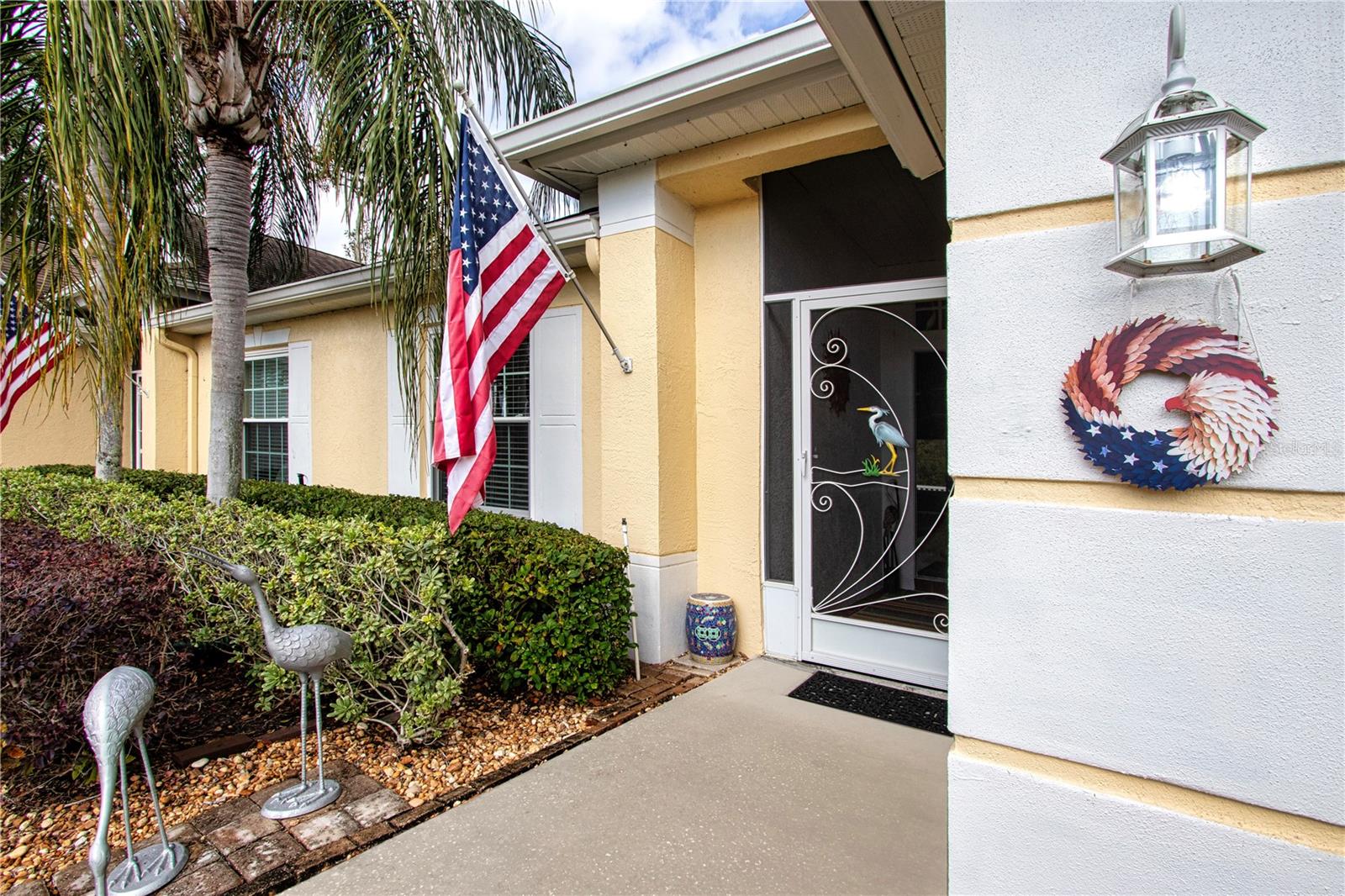 SOUTHAMPTON I CONDO - Residential