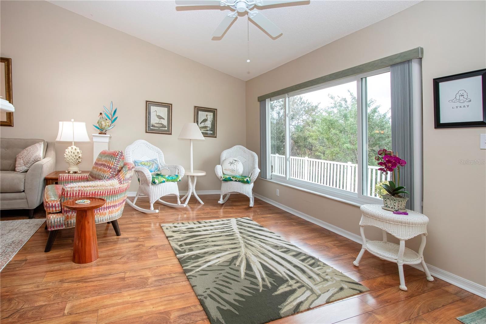 SOUTHAMPTON I CONDO - Residential