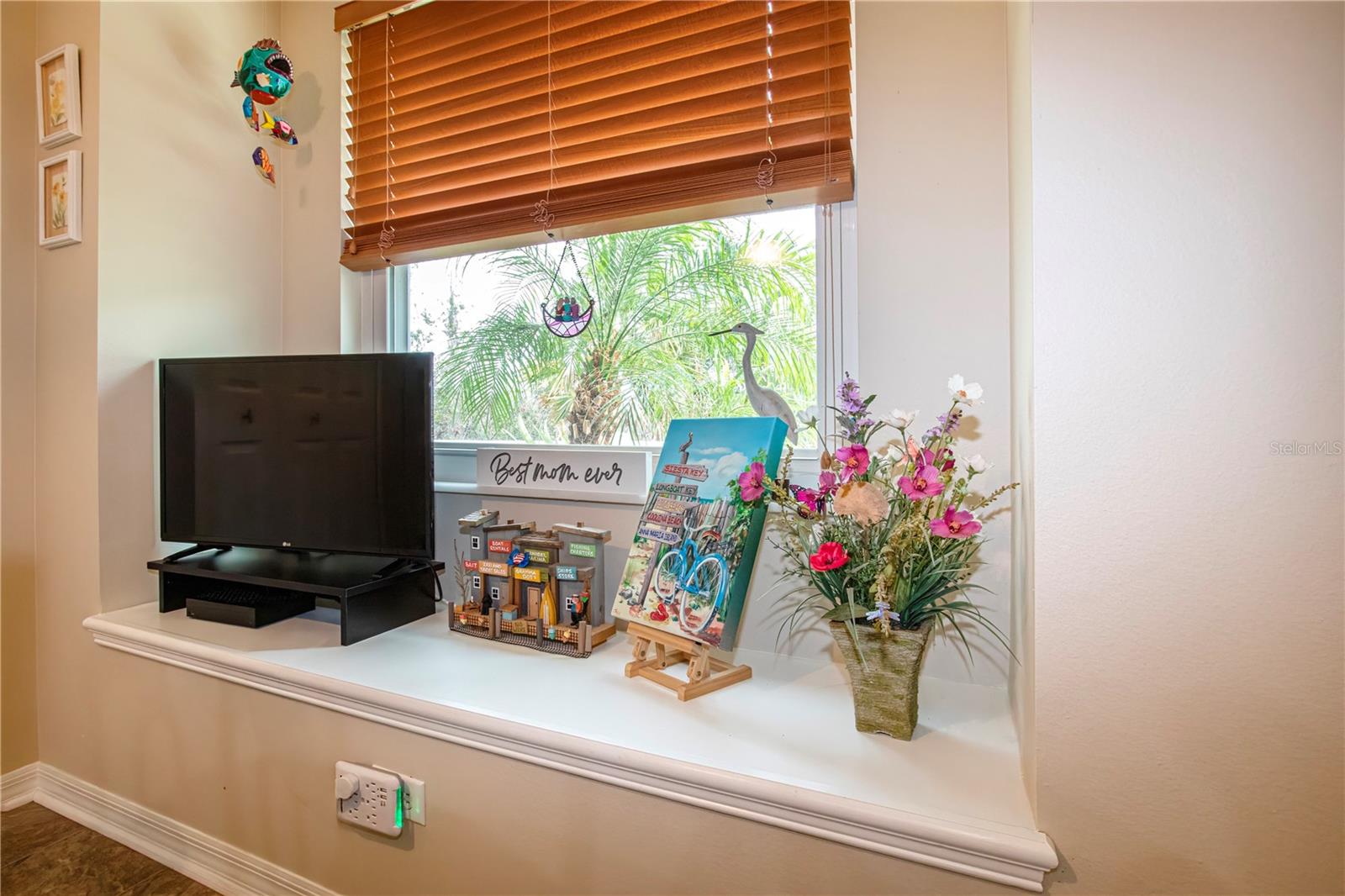 SOUTHAMPTON I CONDO - Residential