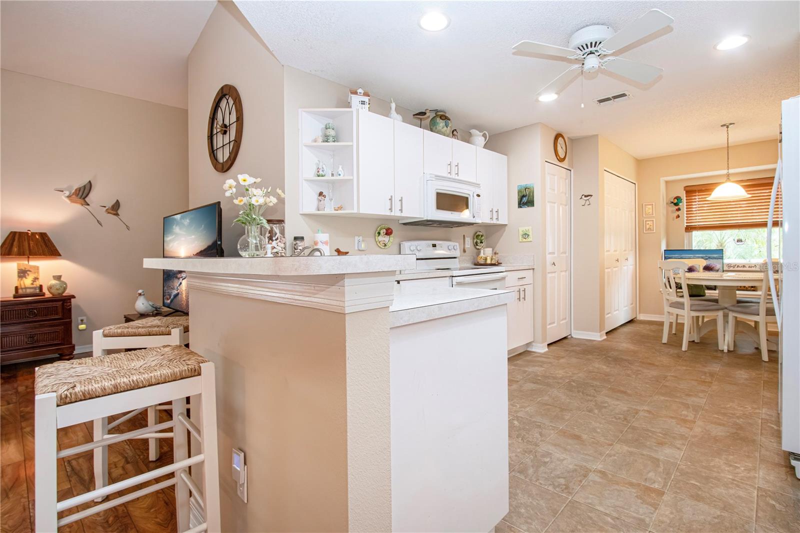 SOUTHAMPTON I CONDO - Residential