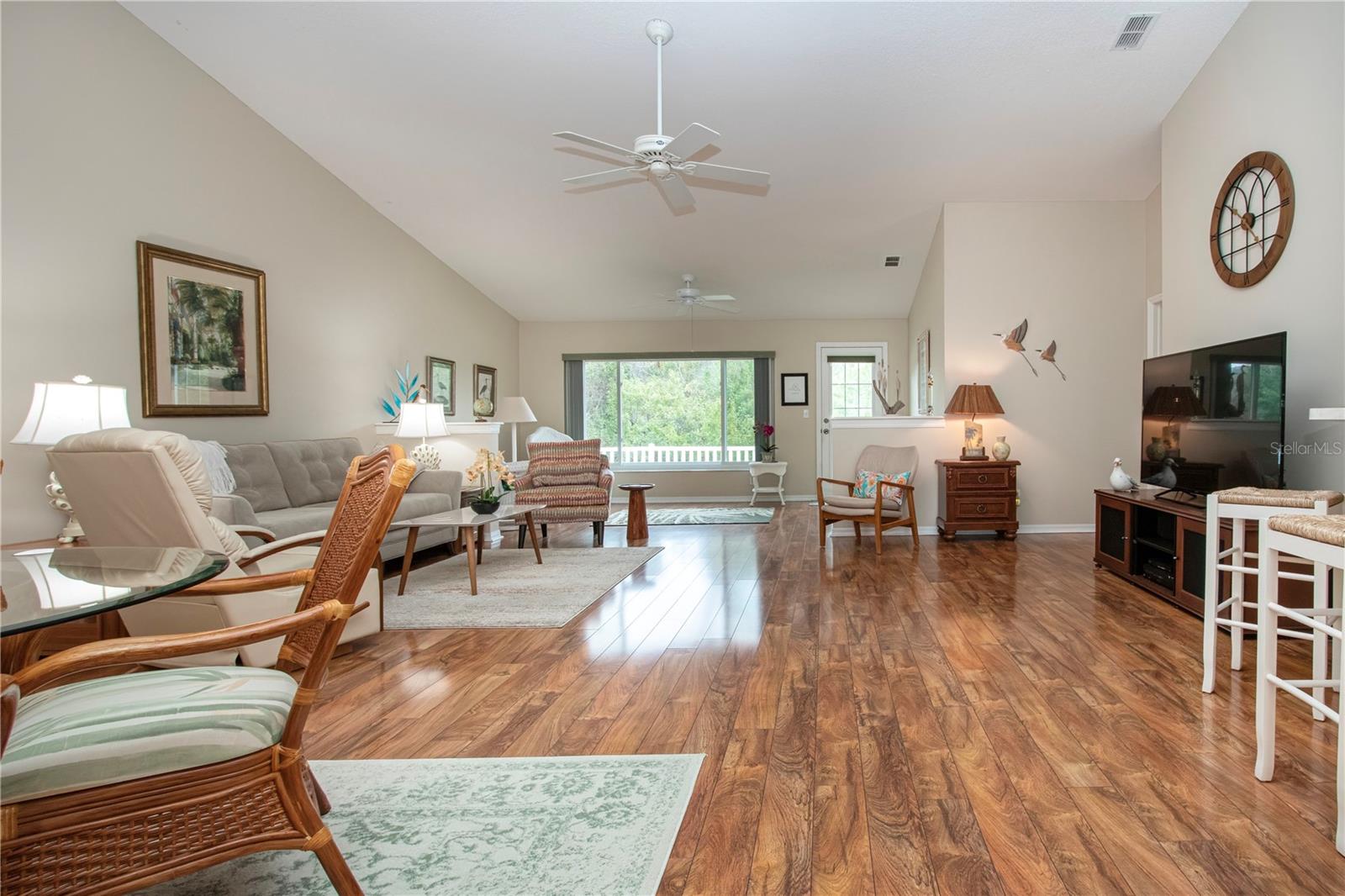 SOUTHAMPTON I CONDO - Residential