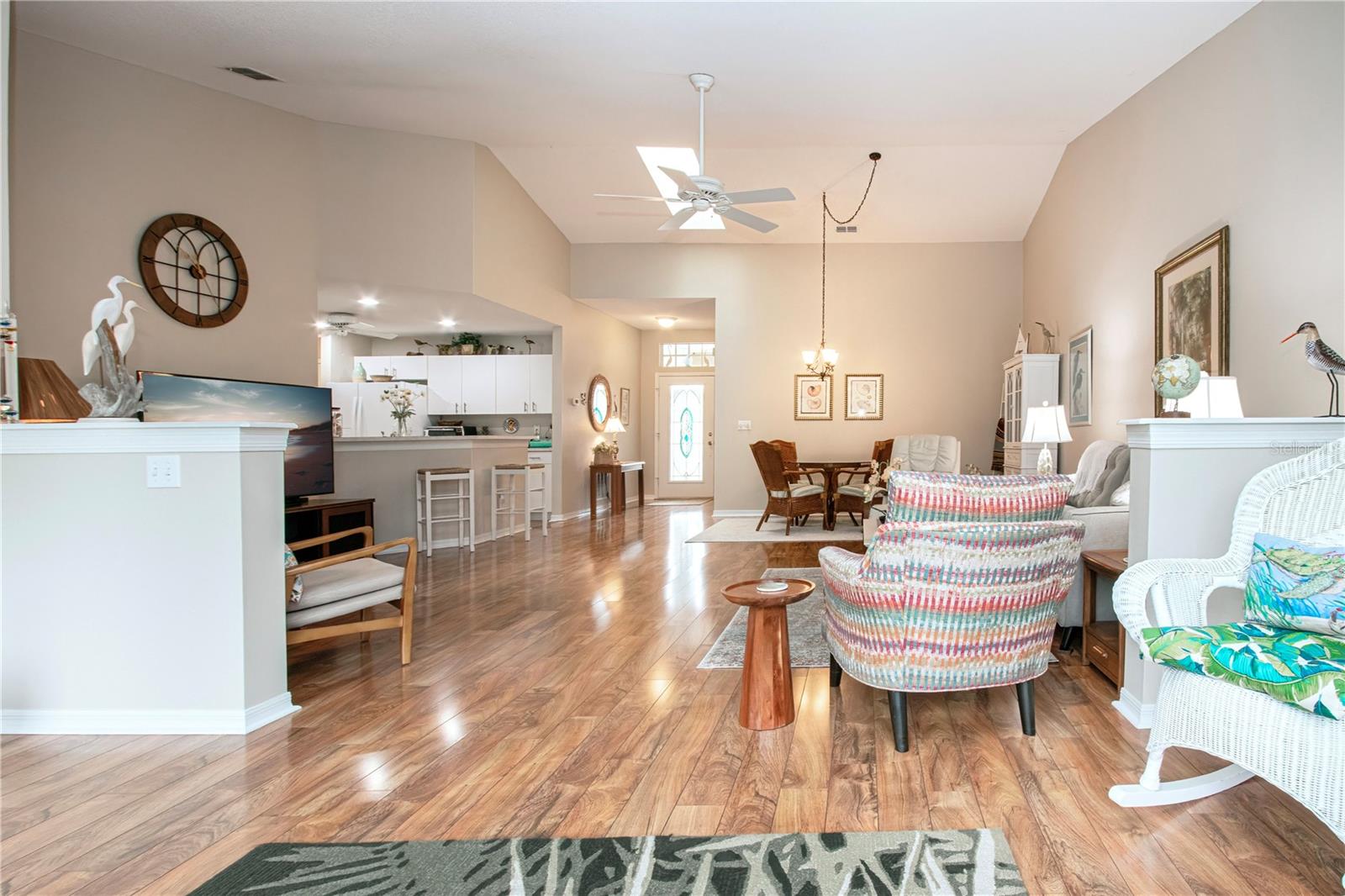 SOUTHAMPTON I CONDO - Residential