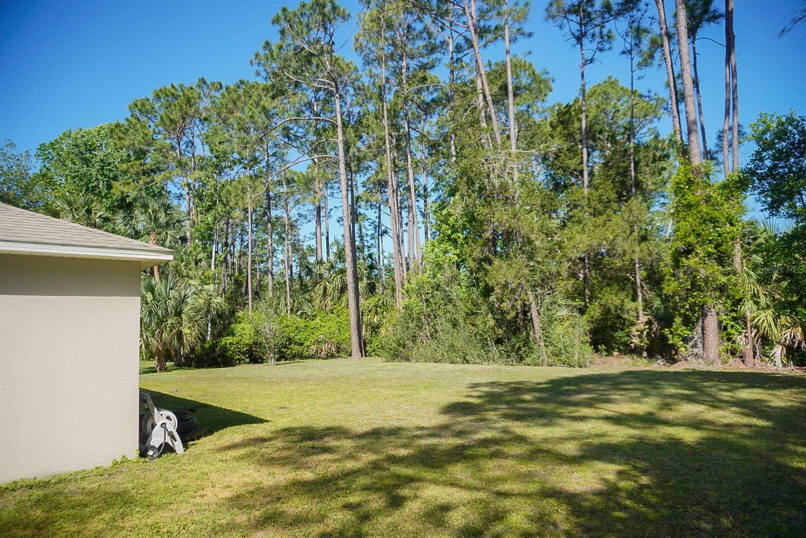 39 POWDER HORN DRIVE