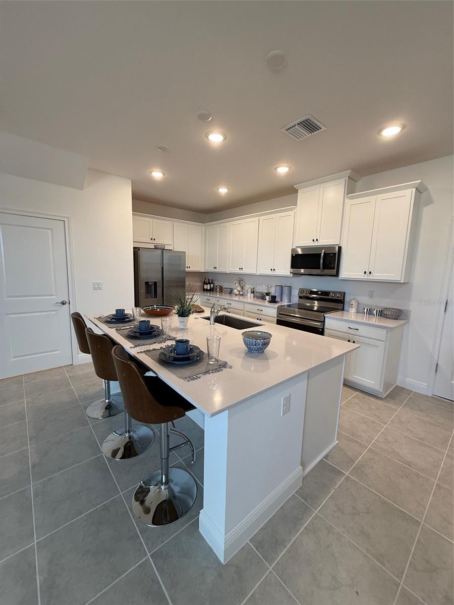 4870 PRAIRIE PRESERVE RUN NW