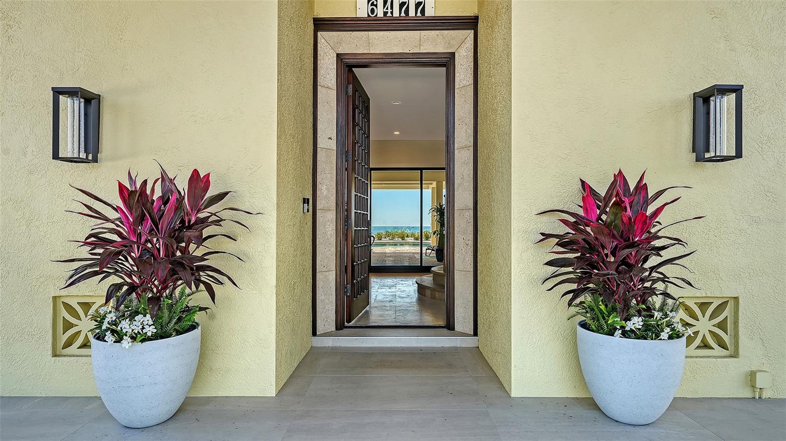 SLEEPY LAGOON - Residential