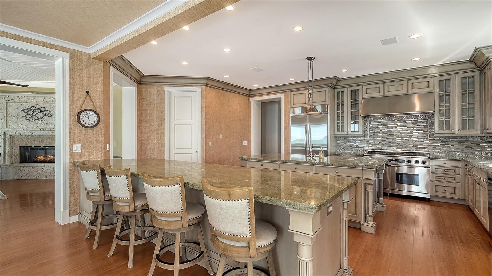 SLEEPY LAGOON - Residential