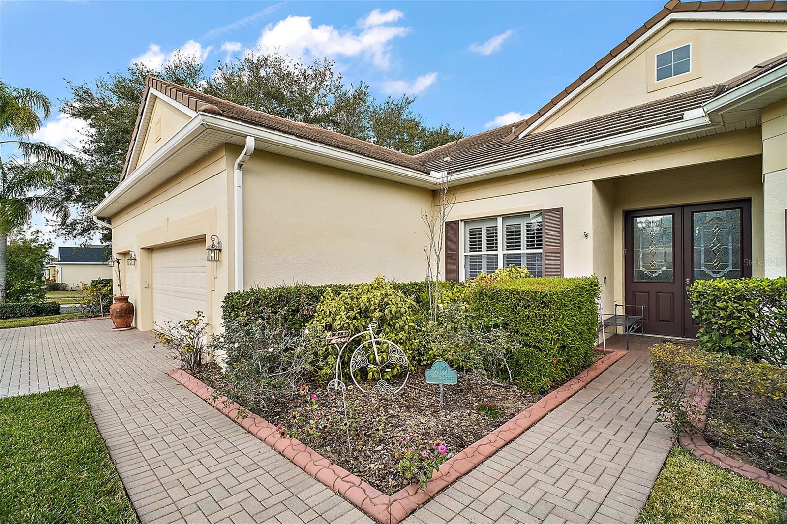 2420 PRAIRIE DUNES