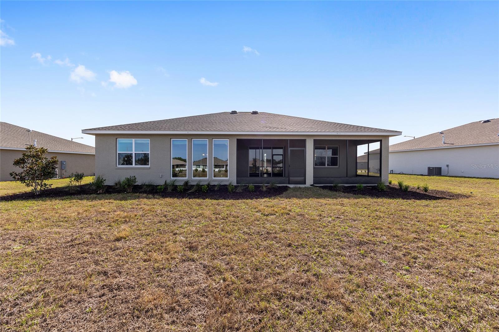 ON TOP OF THE WORLD - Residential