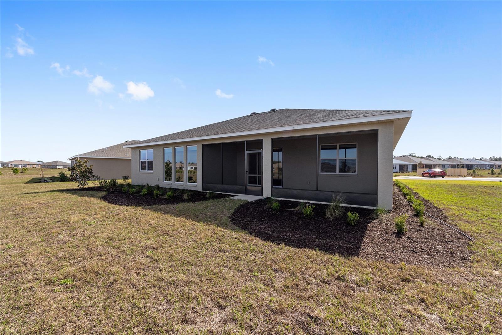 ON TOP OF THE WORLD - Residential