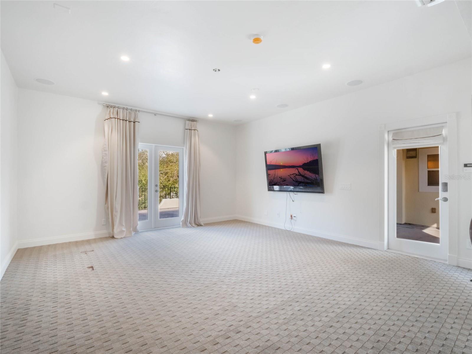 ORWIN MANOR WESTMINSTER SEC - Residential