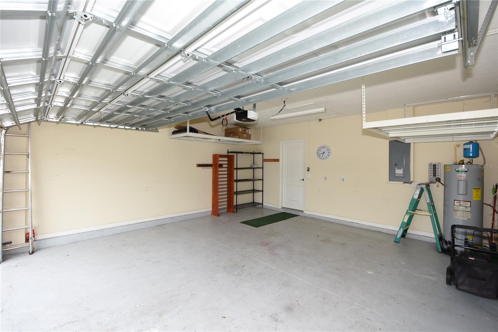 LEHIGH WOODS - Residential