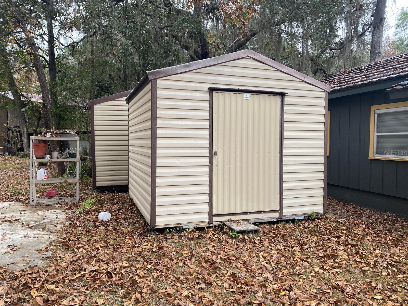 BREEZY PT - Residential