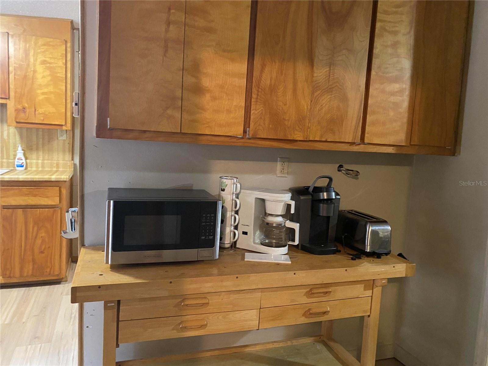 BREEZY PT - Residential