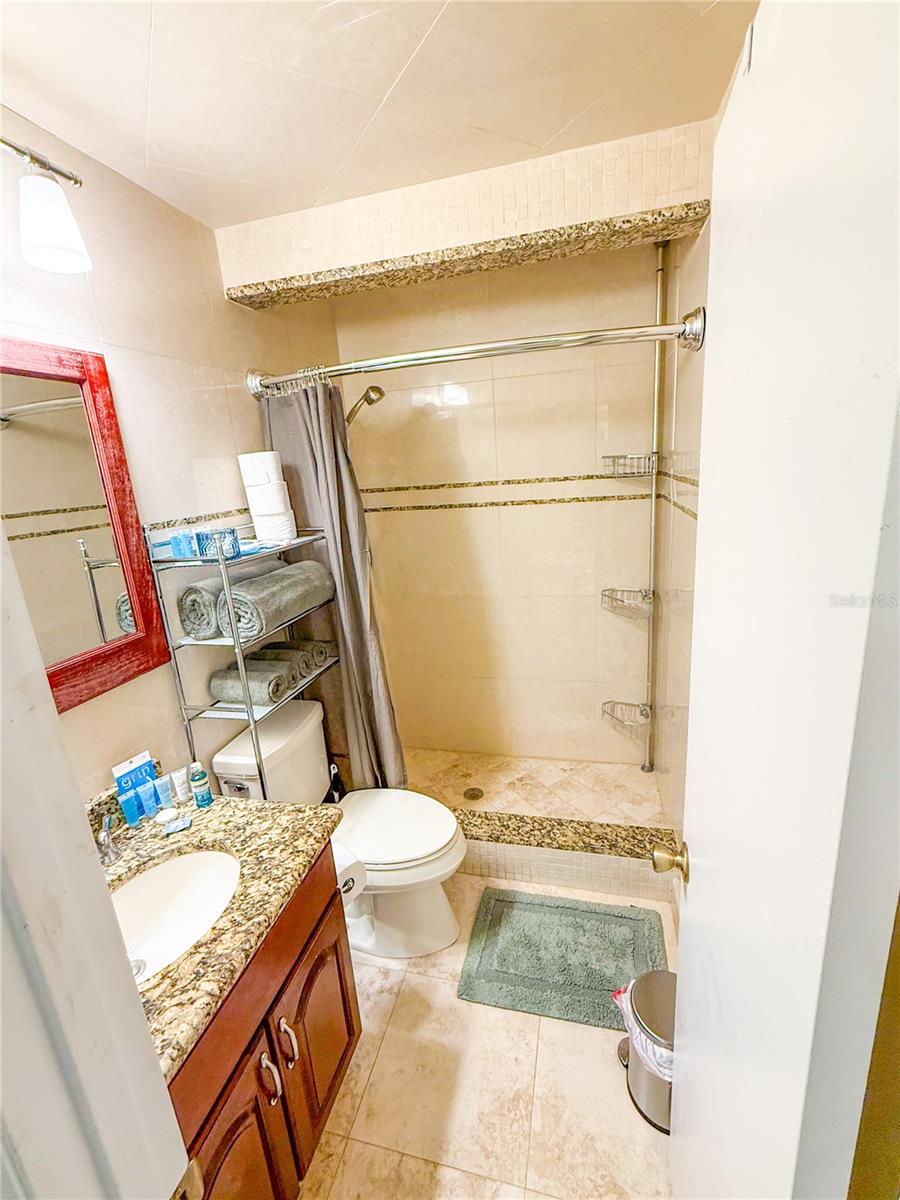 SAILPORT RESORT CONDO ON BAY PH - Residential Lease