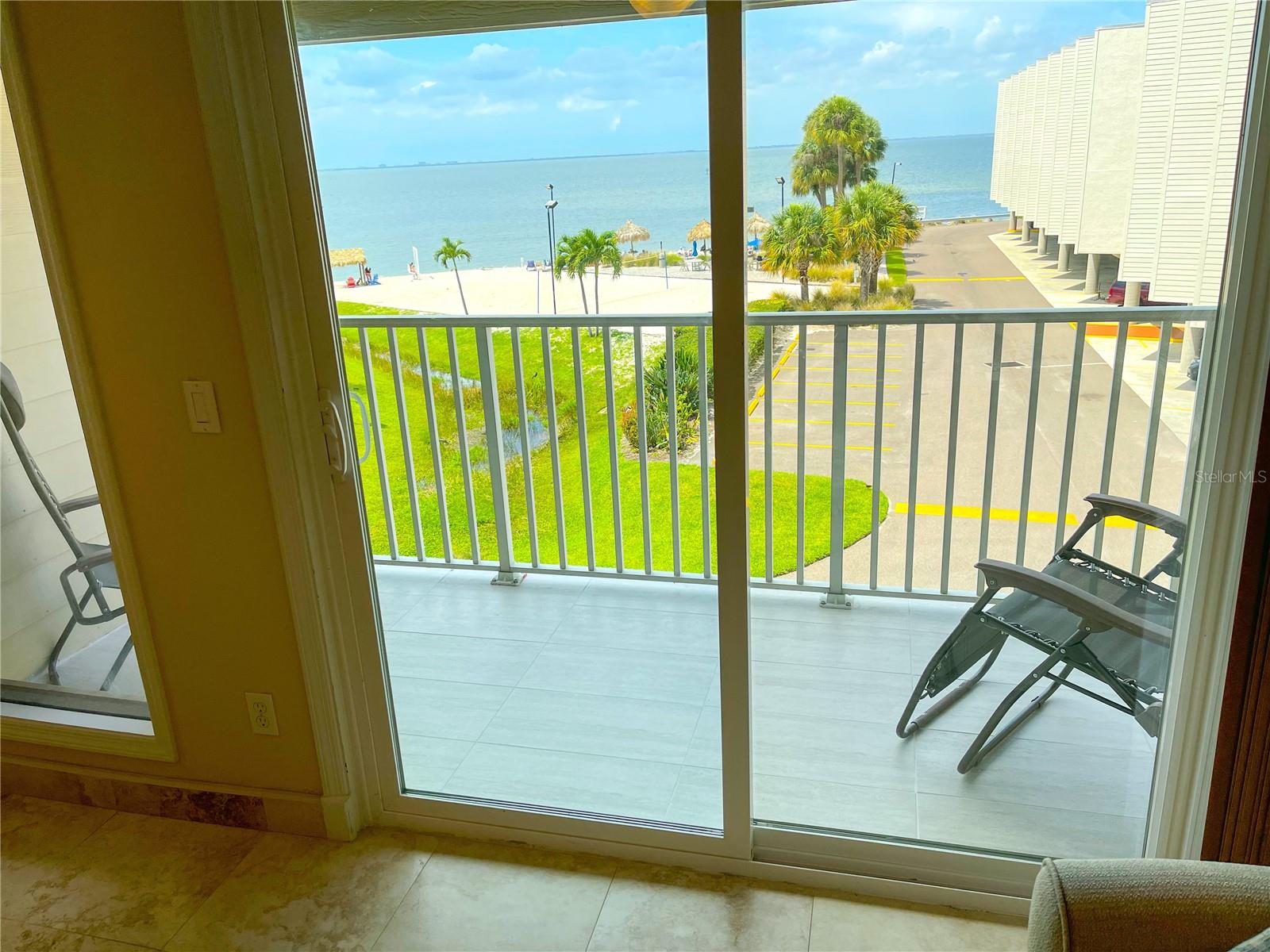 SAILPORT RESORT CONDO ON BAY PH - Residential Lease