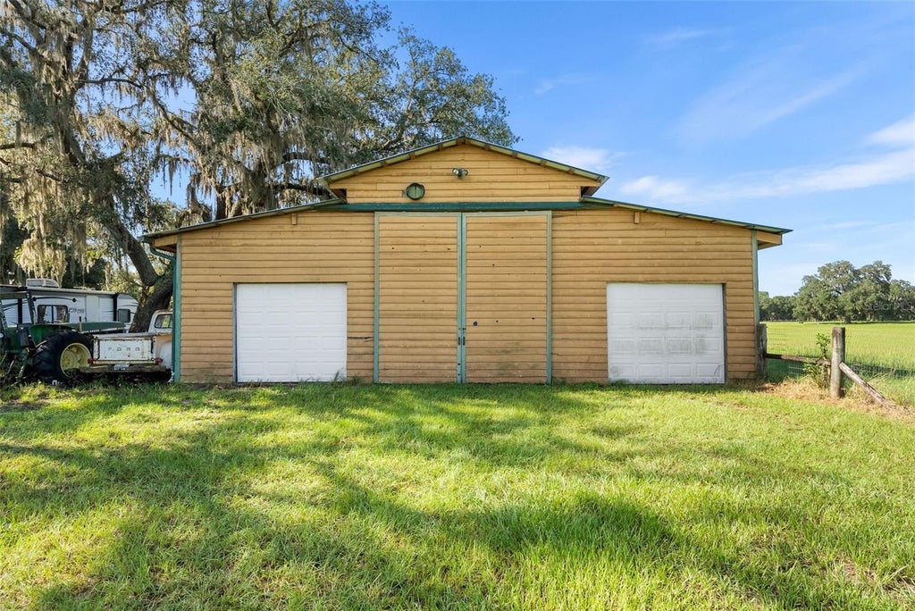 Photo of 360 SE 30th Avenue, Trenton, FL 32693 (MLS # GC542589)