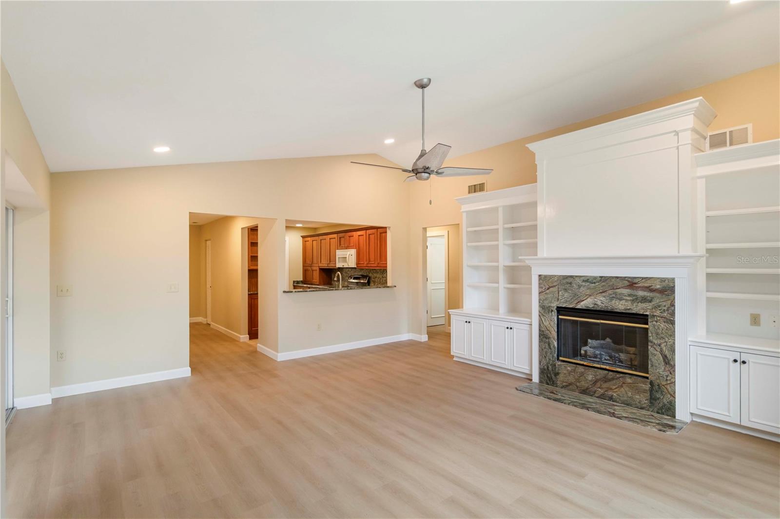 SHERWOOD FOREST - Residential