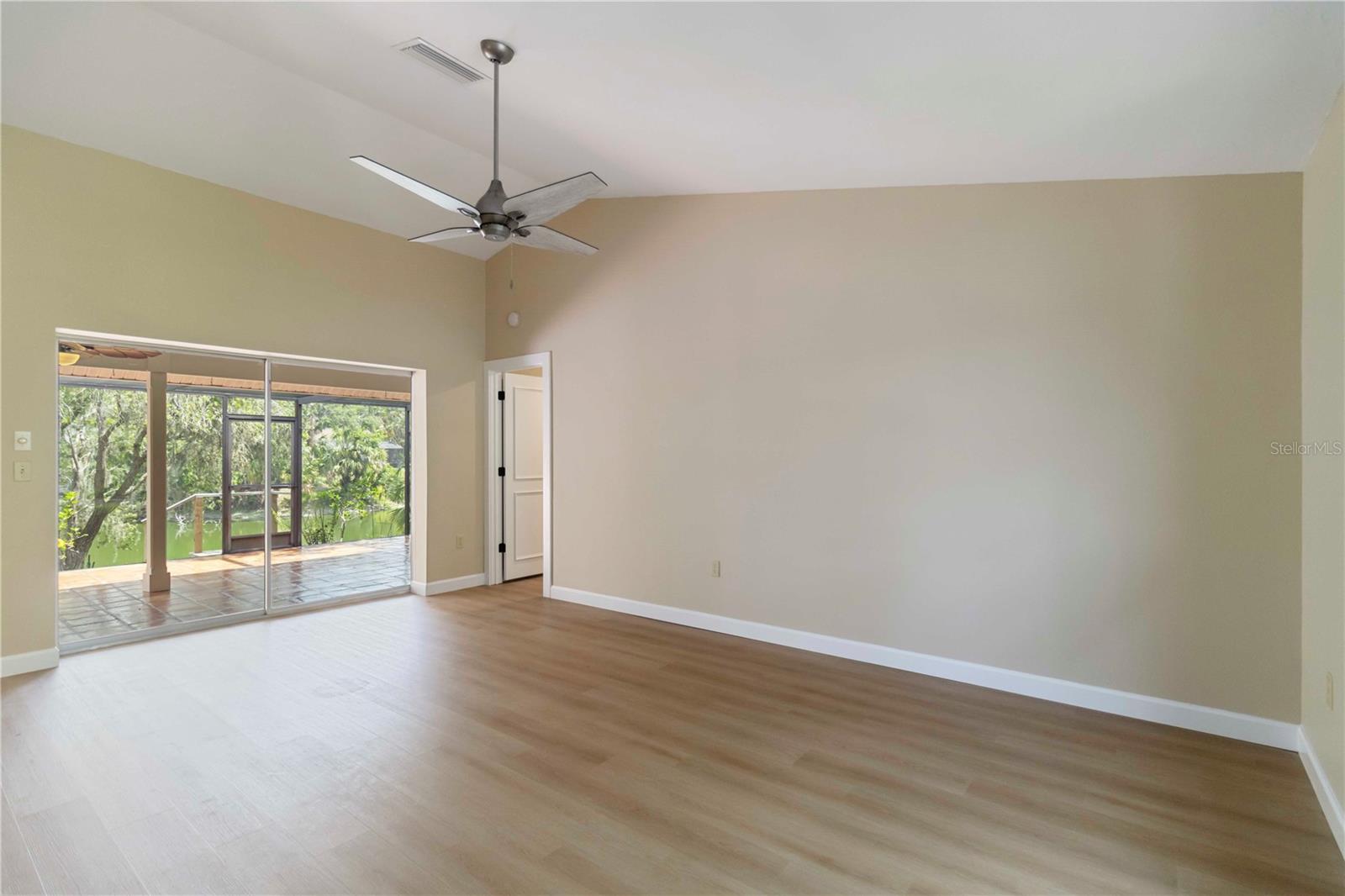 SHERWOOD FOREST - Residential