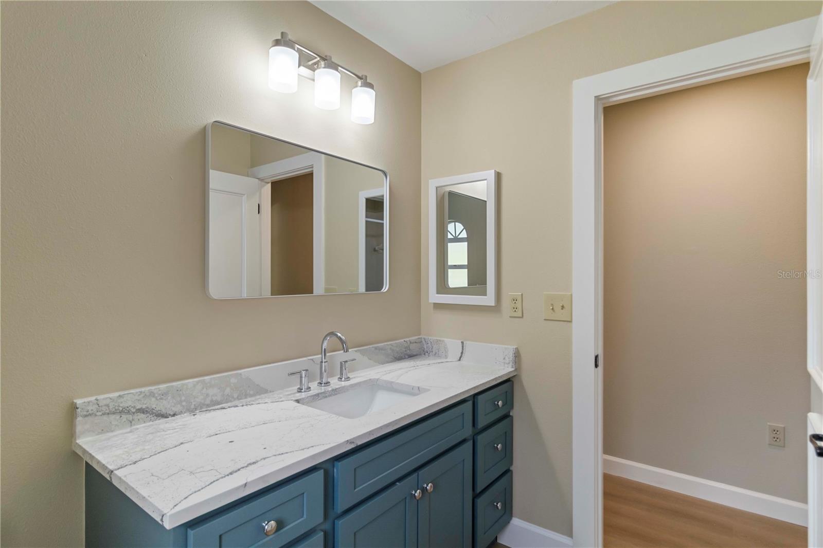 SHERWOOD FOREST - Residential