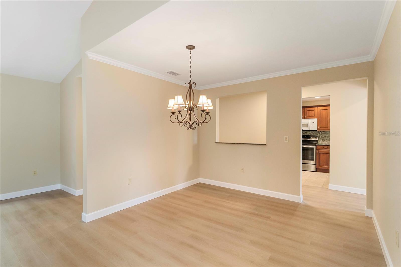 SHERWOOD FOREST - Residential