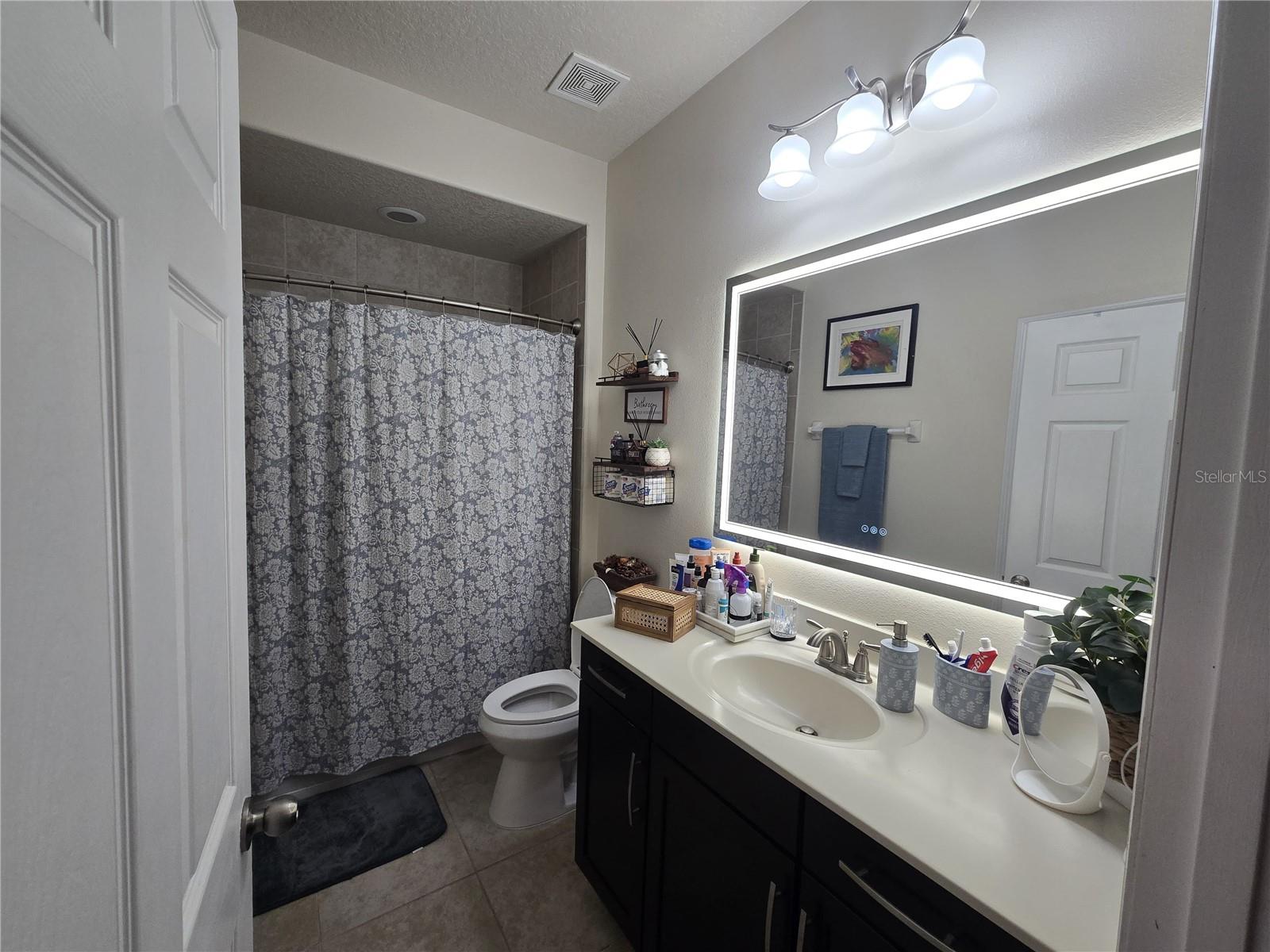 SERA BELLA - Residential Lease