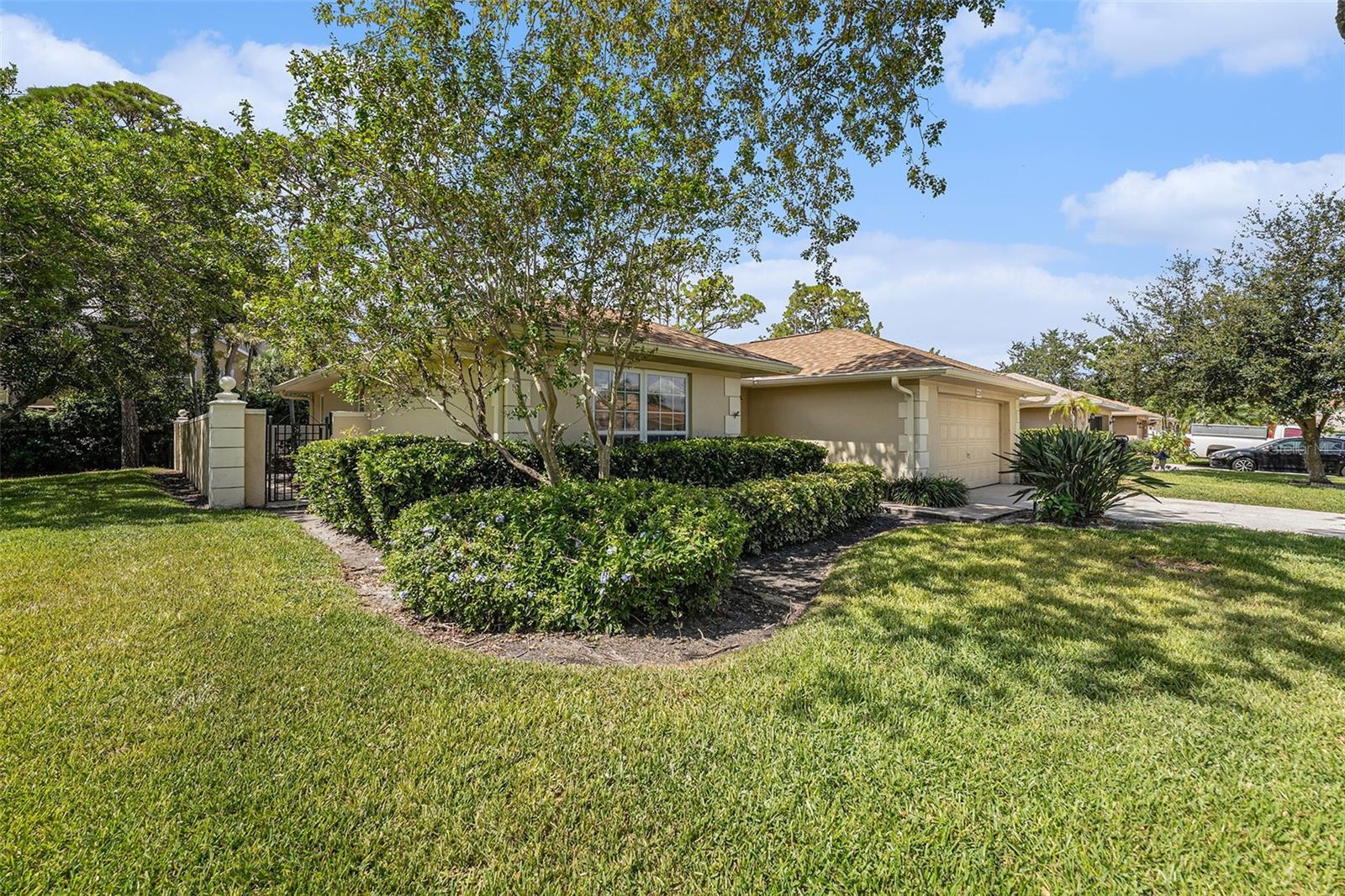 2226 HERON CIRCLE