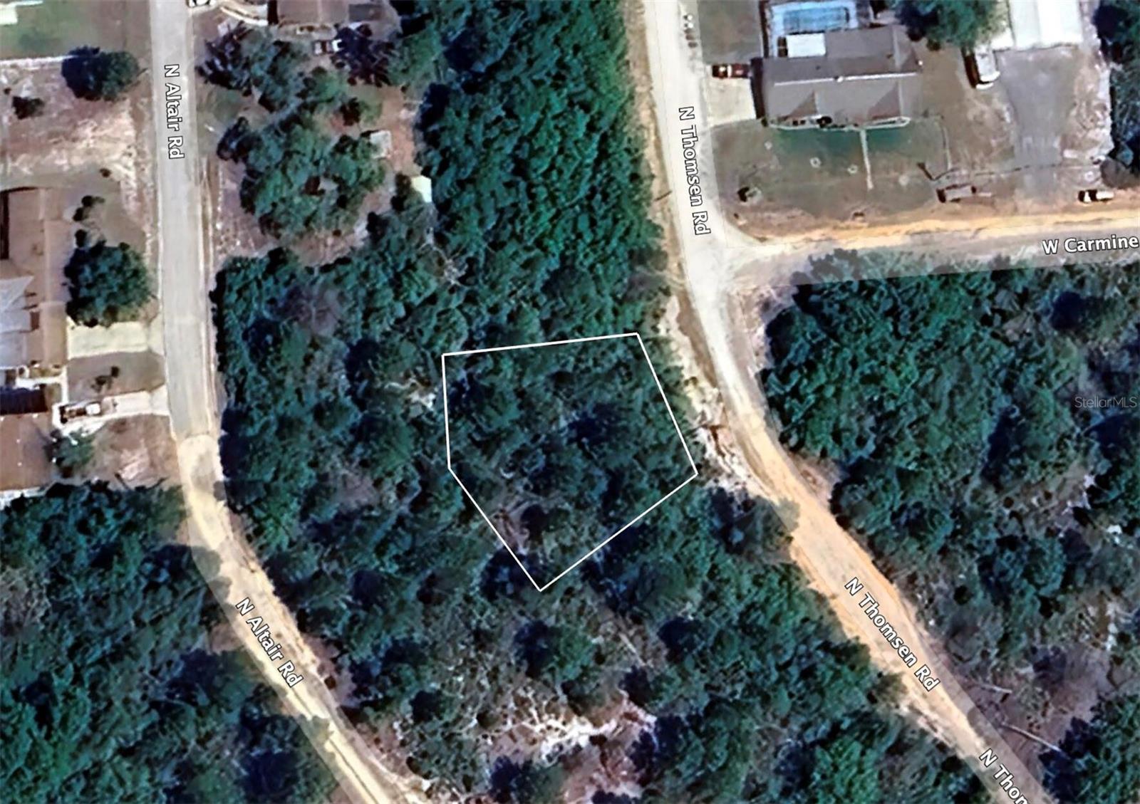 AVON PARK LAKES - Land