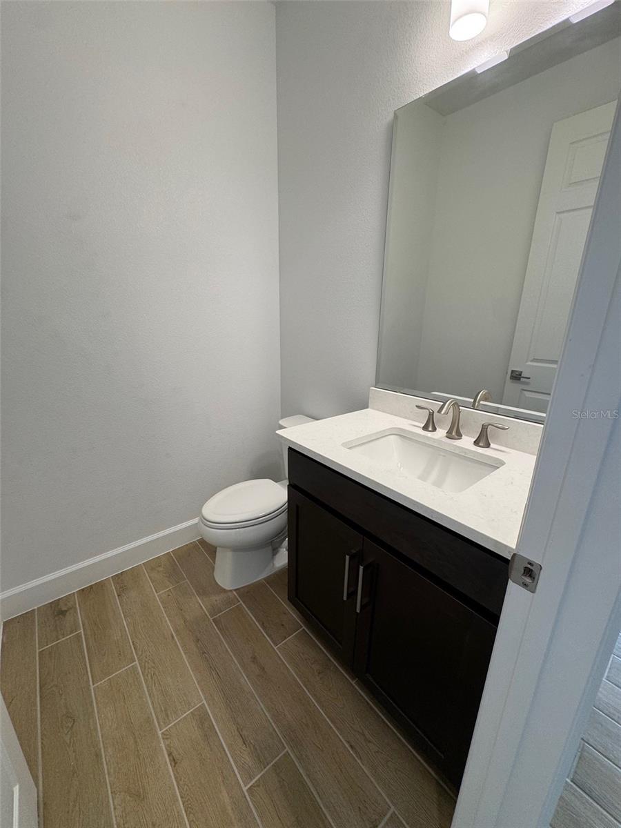 HARRELL OAKS - Residential