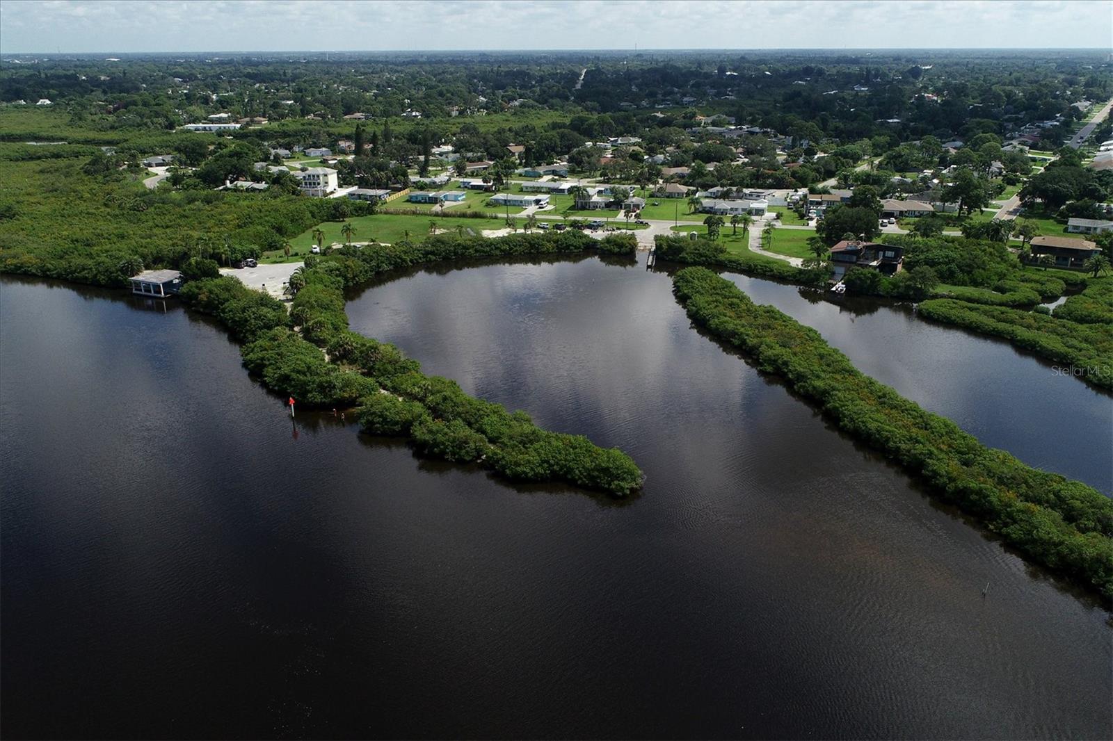SOUTH VENICE - Residential