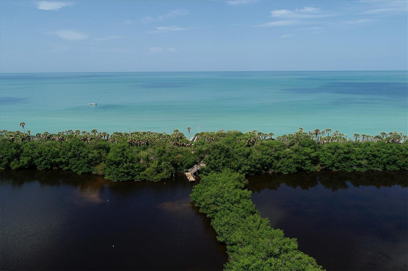 SOUTH VENICE - Residential