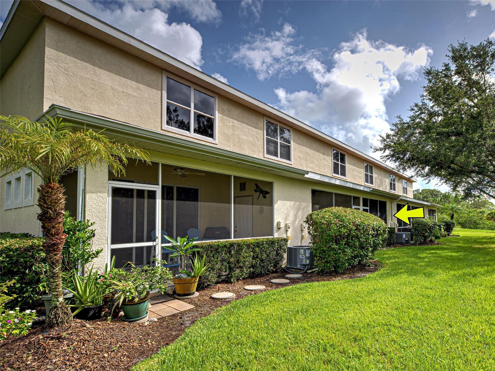 TOWNS AT LAKESIDE - Residential