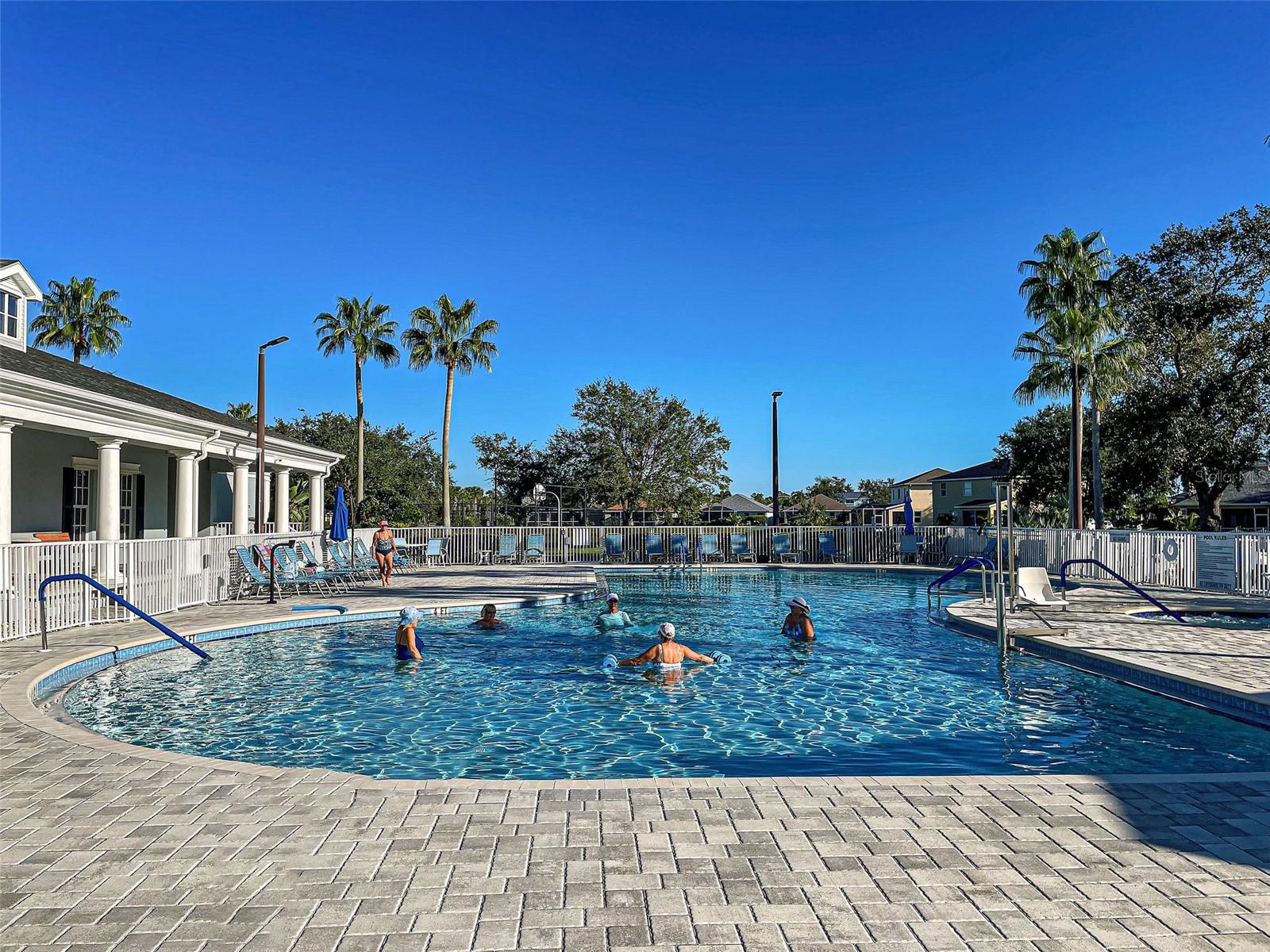 TOWNS AT LAKESIDE - Residential