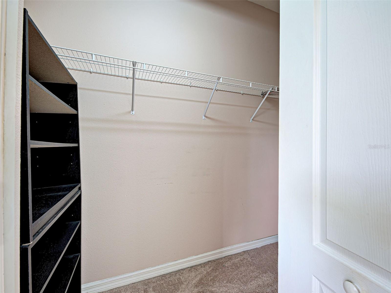 TOWNS AT LAKESIDE - Residential