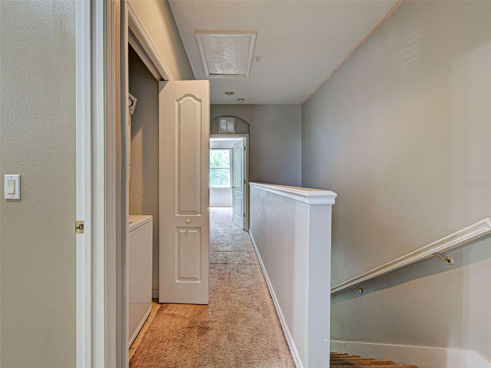 TOWNS AT LAKESIDE - Residential