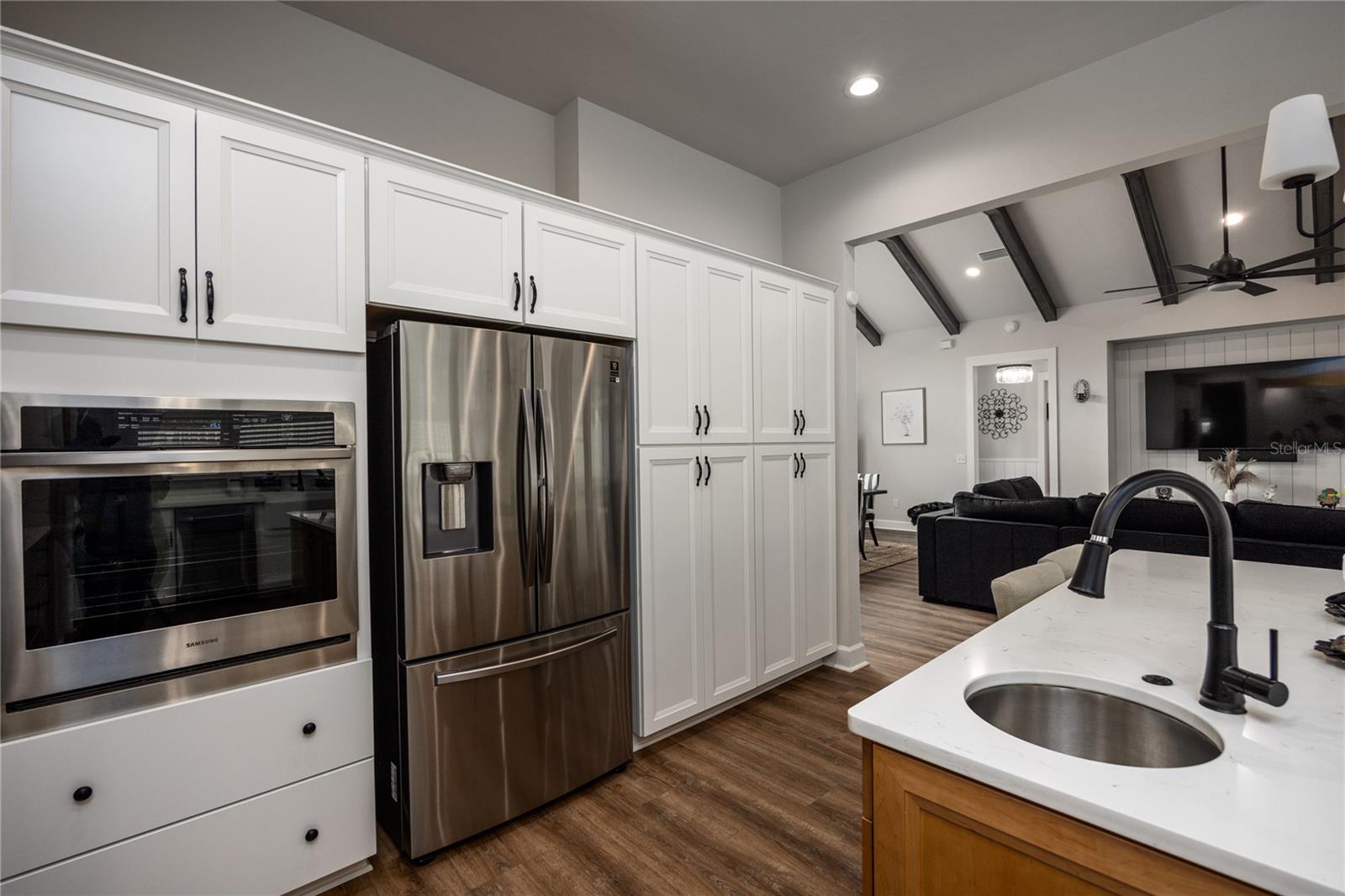 LEXINGTON PLACE - Residential