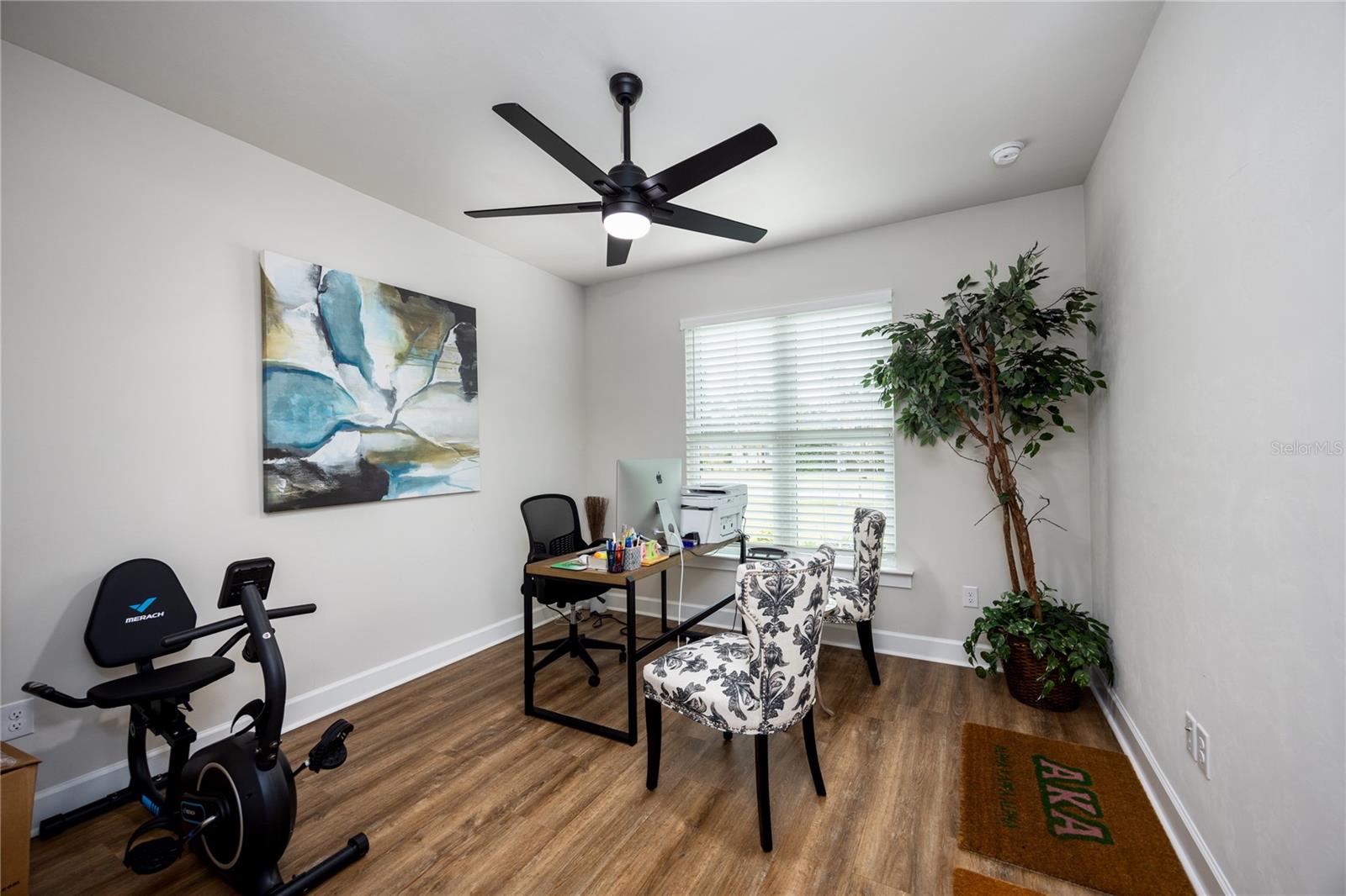 LEXINGTON PLACE - Residential