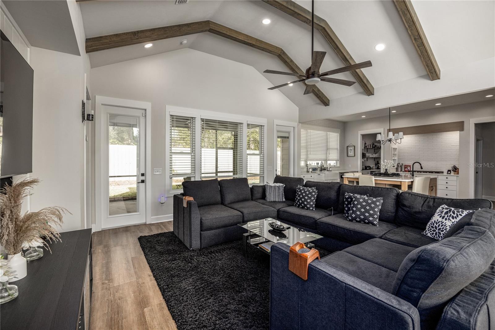 LEXINGTON PLACE - Residential