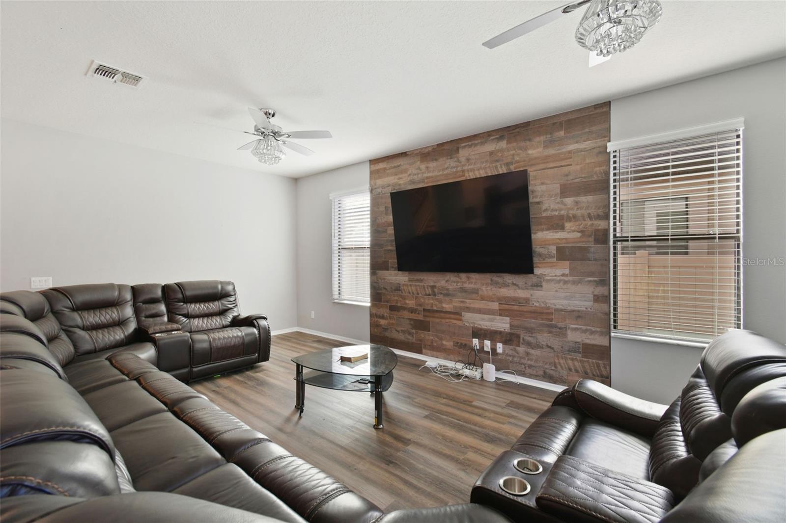 ESTUARY PH 5 - Residential