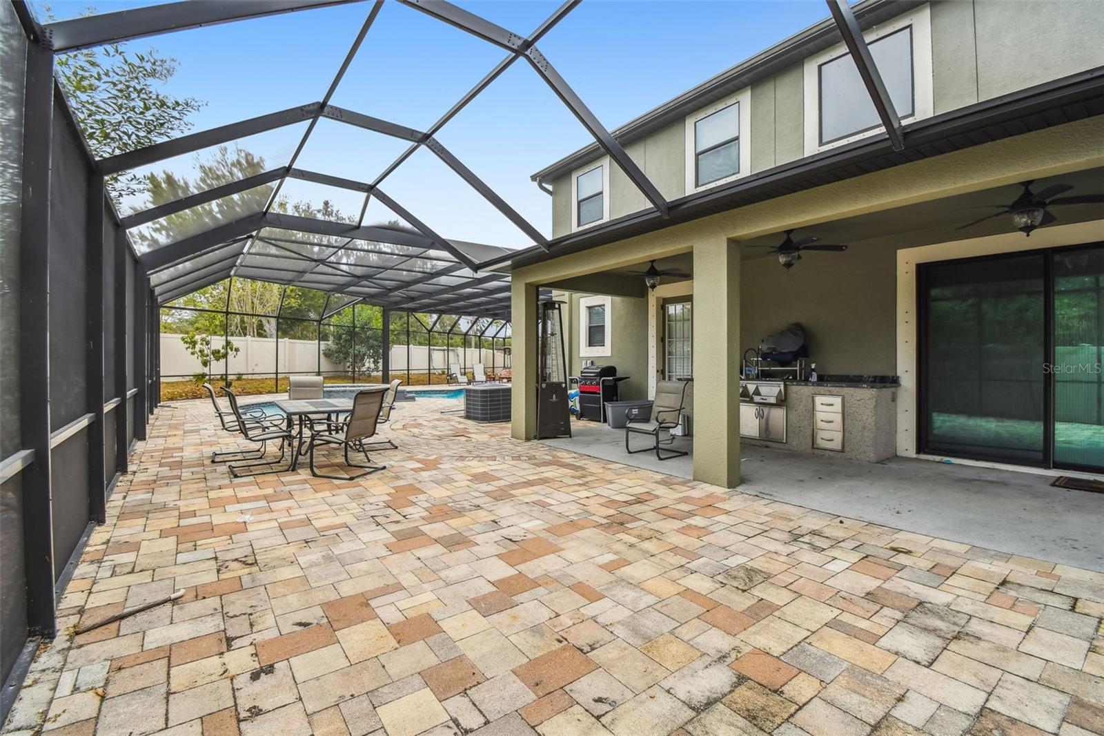 ESTUARY PH 5 - Residential