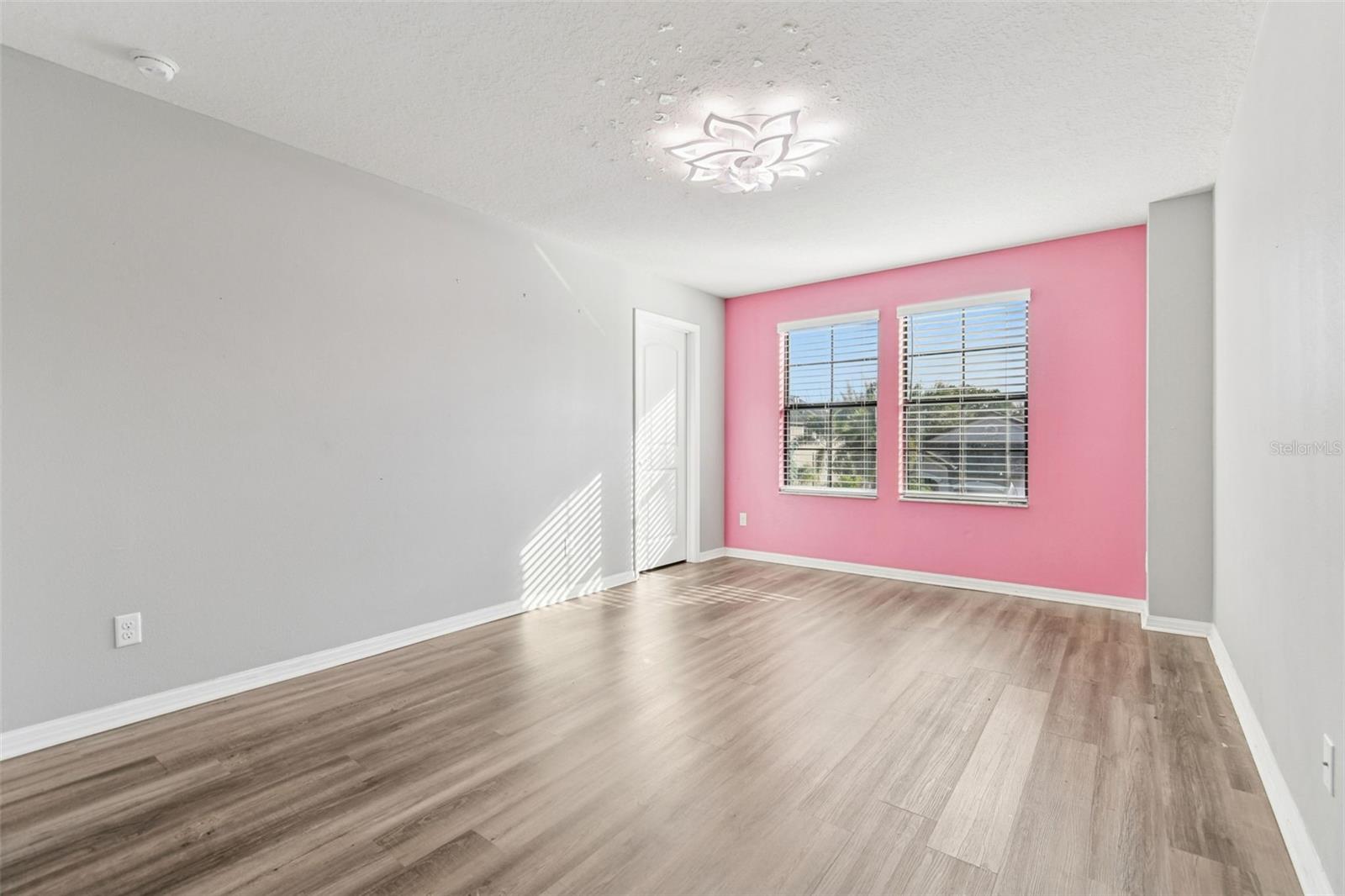 ESTUARY PH 5 - Residential