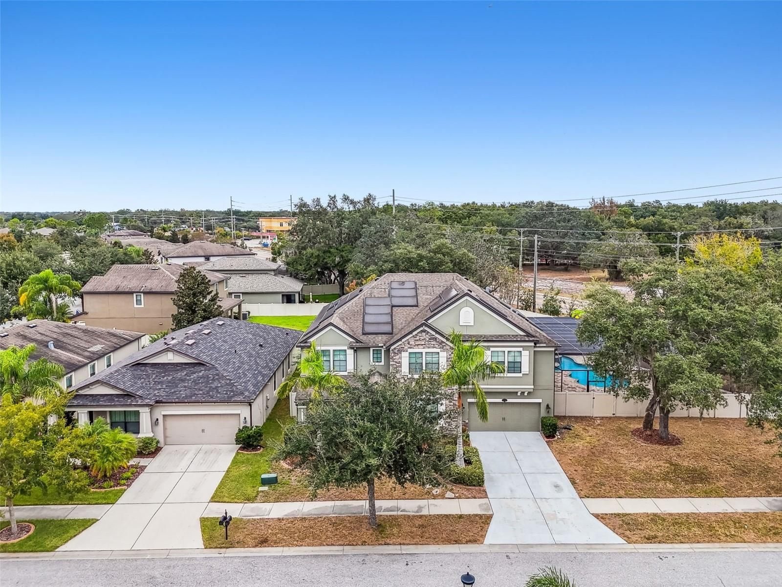 ESTUARY PH 5 - Residential