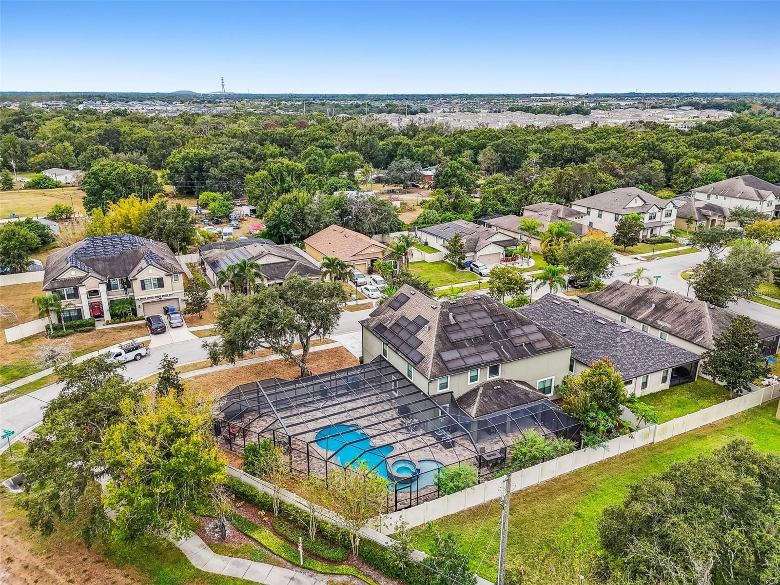 ESTUARY PH 5 - Residential