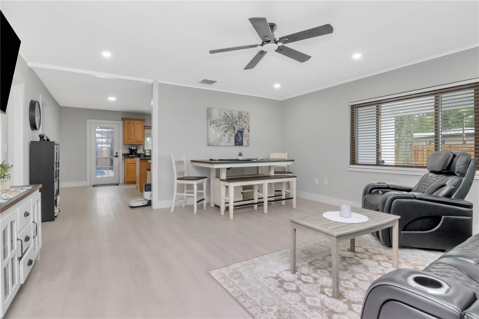 RUSKIN CITY 1ST ADD - Residential Lease