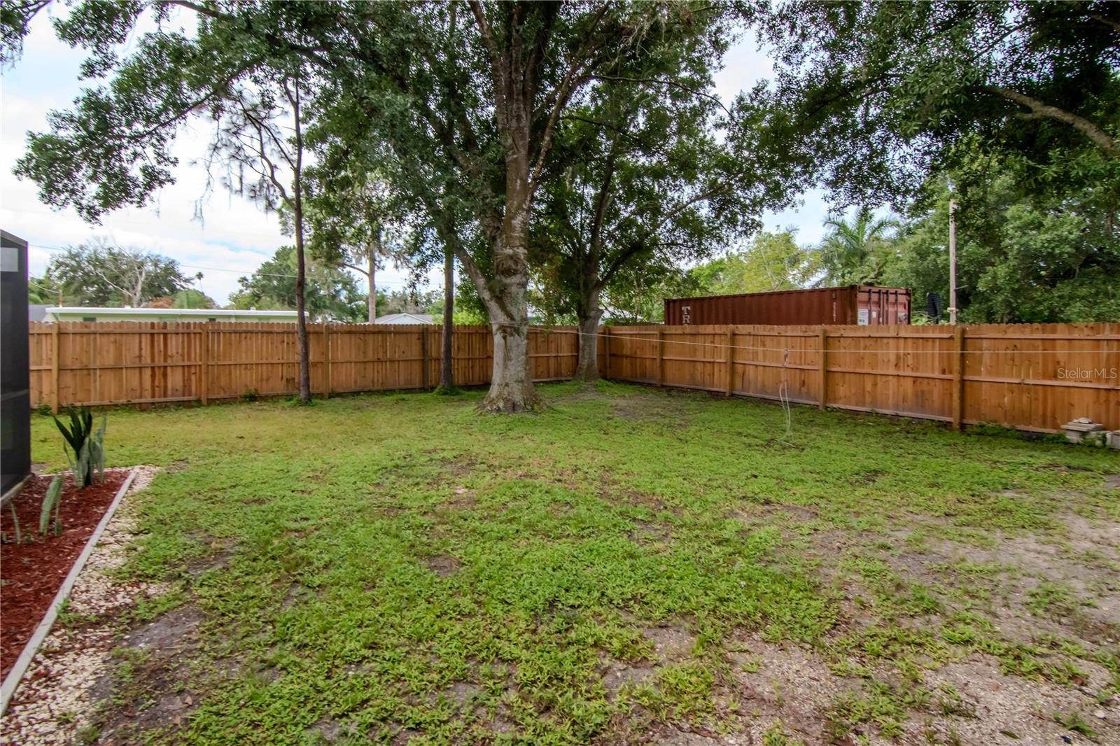 RUSKIN CITY 1ST ADD - Residential Lease